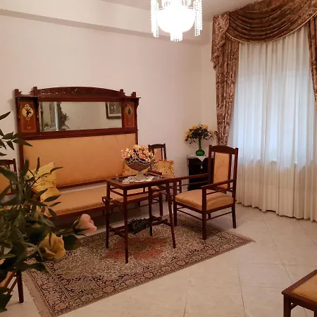 Apartment La Casa Di Jacopo